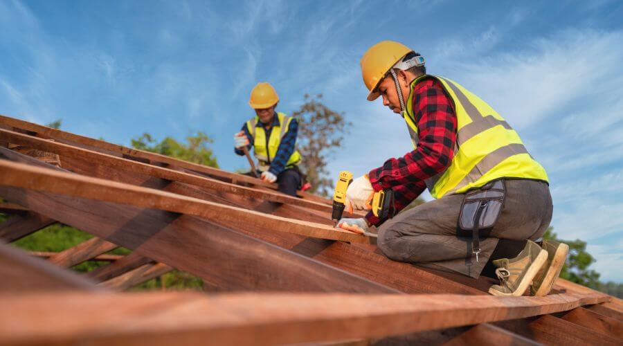 Expert Emergency Roof Repairs services in Rose Hill, MS